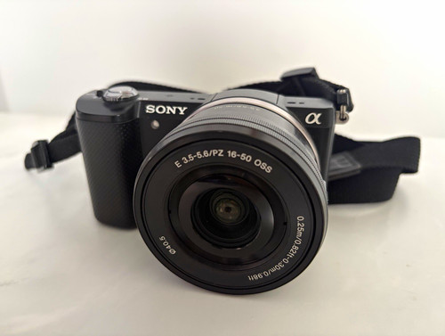 Sony alpha a5000 1mp - sony, 20.1mp
