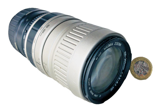 Camera lens sigma - sigma, zoom