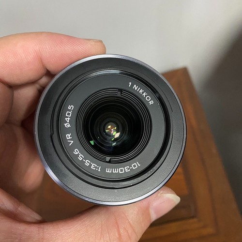Nikon nikkor 30mm - 1,
