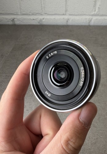 Sony mount sel16f28 - e-mount,